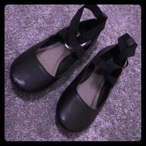 Black strappy ballet flats